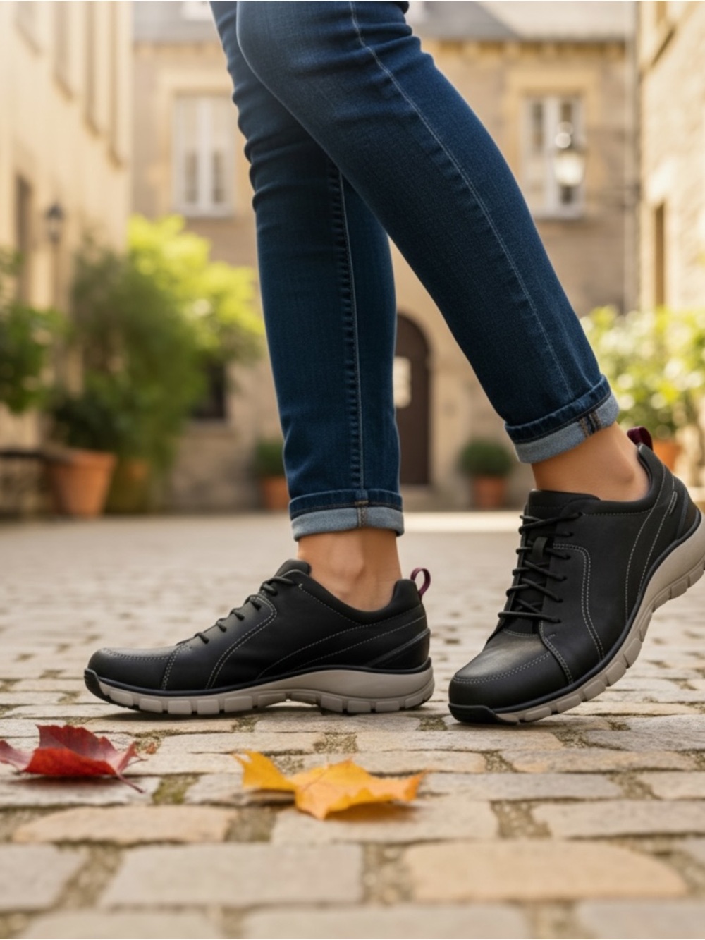 Clarks Unstructured Wave Walk Waterproof Leather Walking Shoes Black 8.5 M